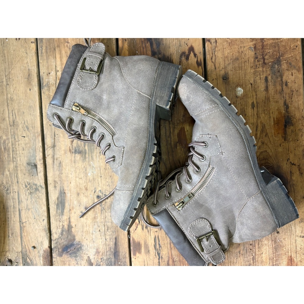 Jellypop Womens Taupe Brown Lace Up Side Zip Combat Ankle Boots Size 7M